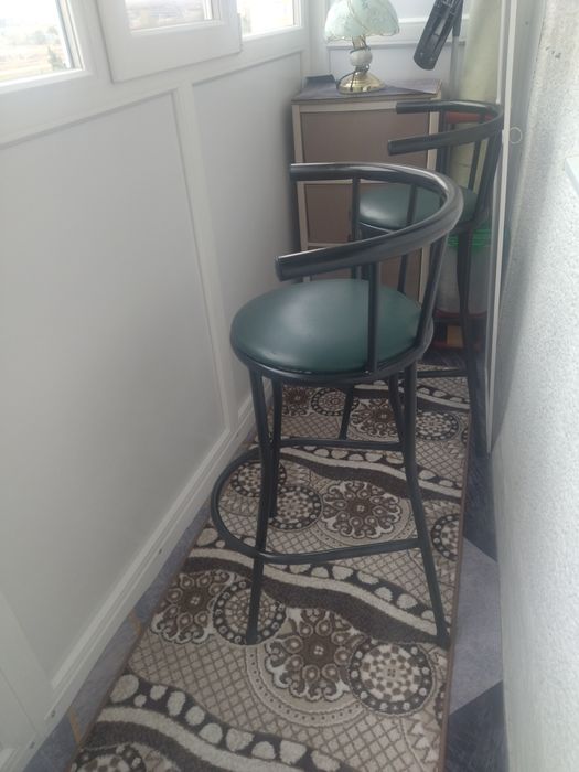 Продам стул барный в хорошем состоянии