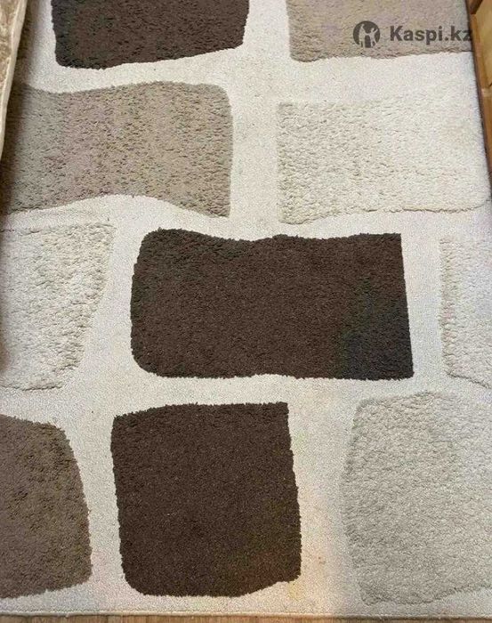 Продам     ковер