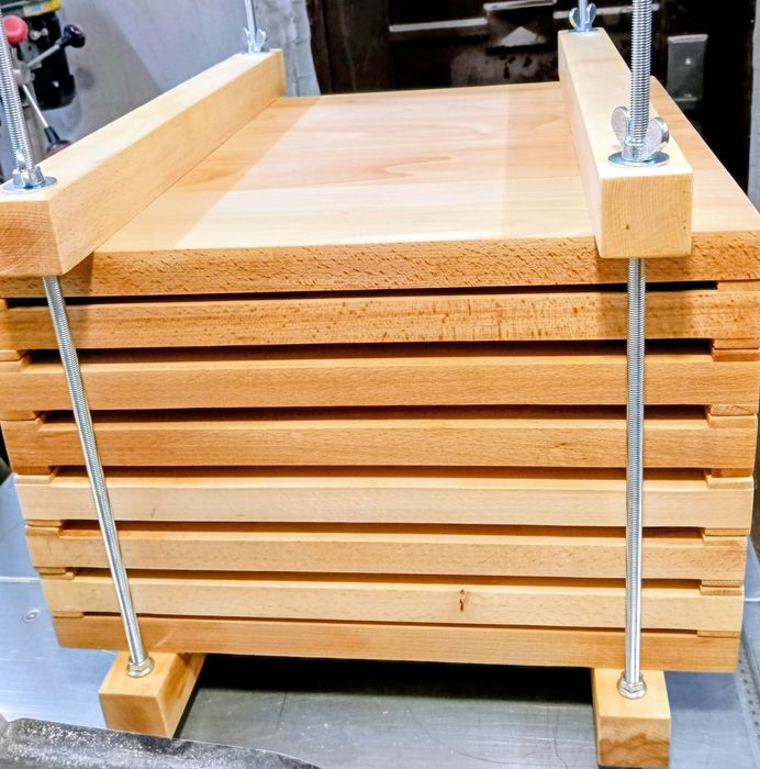 Преса за Месо, Суджук, Луканка, Пастърма и други мезета