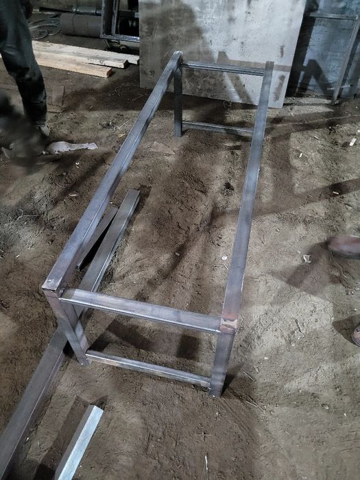 Уличная Скамейка