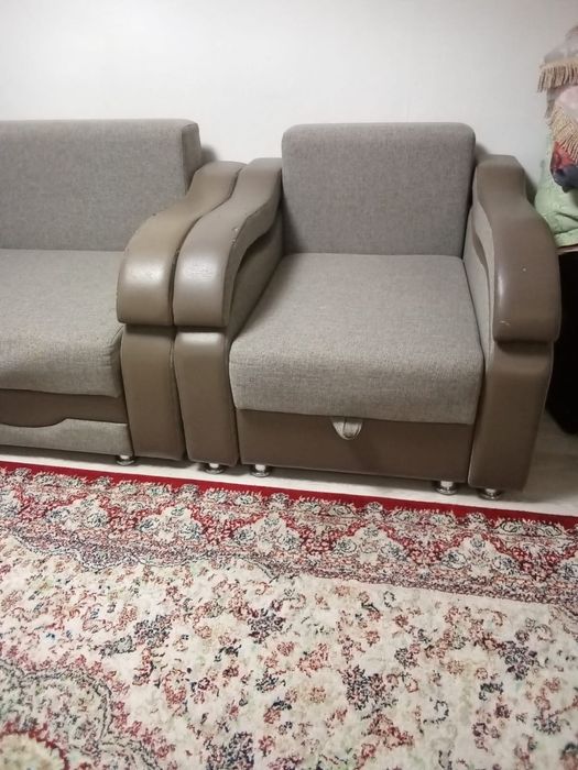 Диван с креслом!
