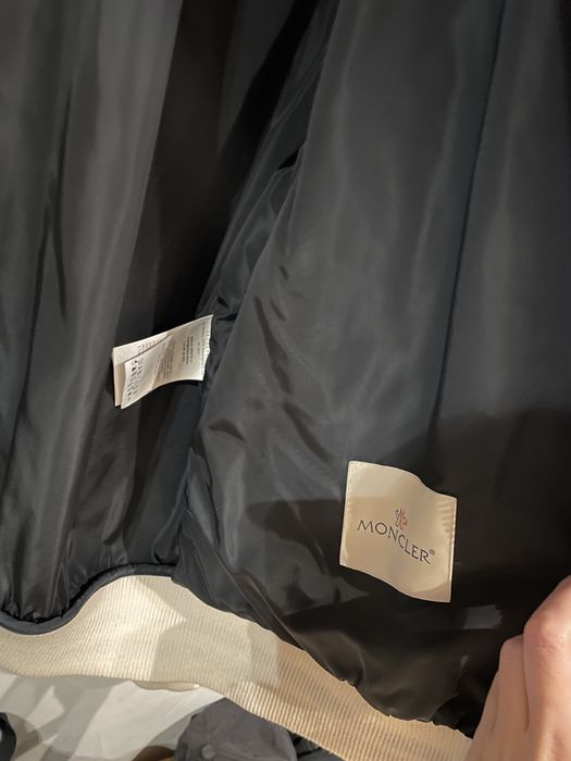 Moncler Huchet яке бомбър
