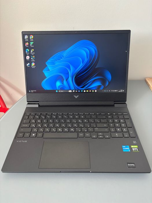 Ноутбук HP Victus 15