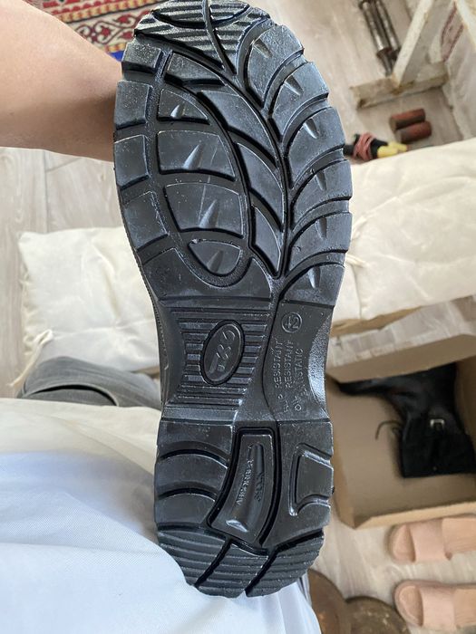 Продам Сапоги 42 размер