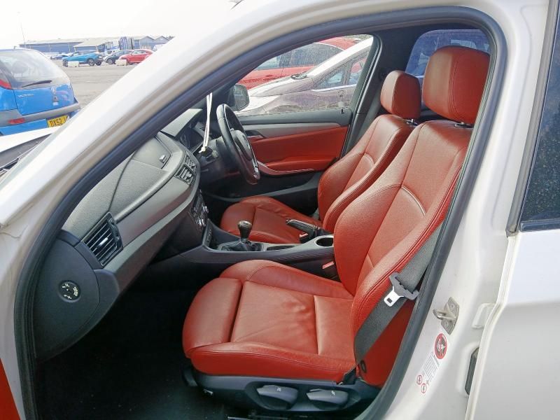 Dezmembrez BMW X1