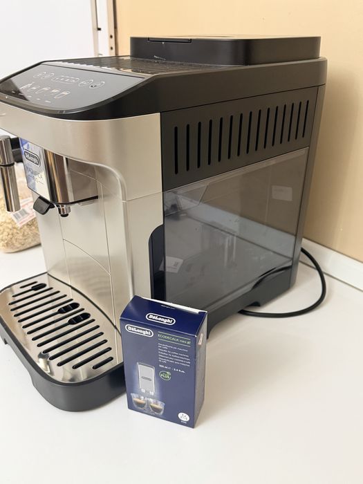 Кофемашина новый продам