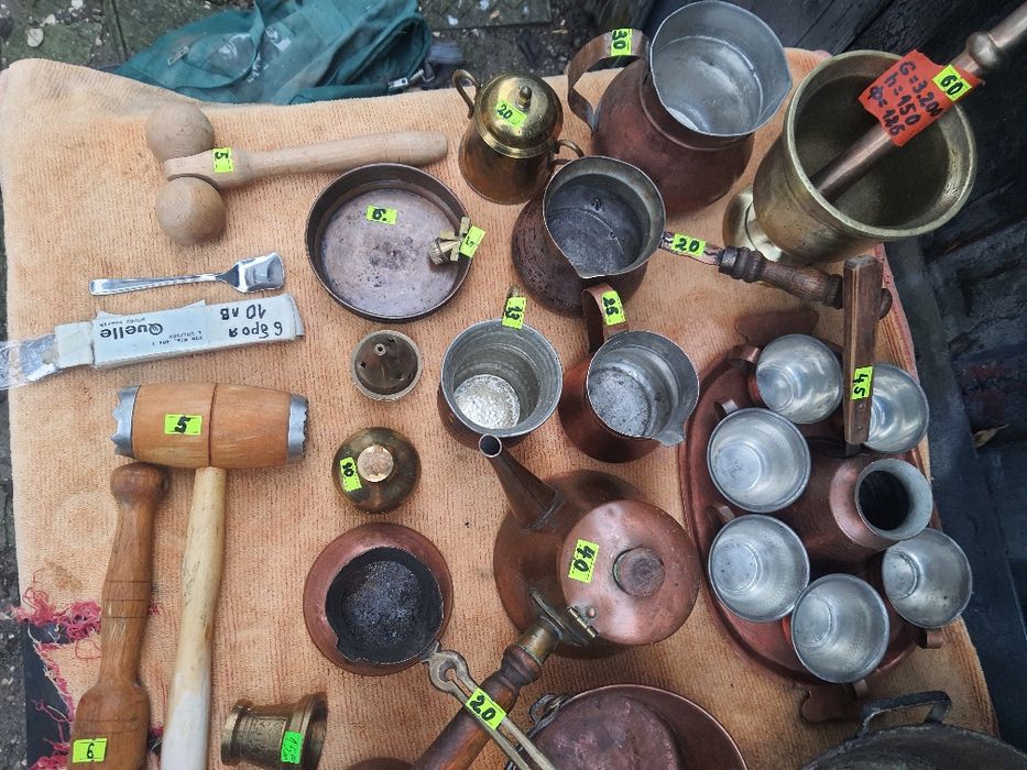 Медни и бронзови съдове-тави,тиган,купи,кафе сервизи
