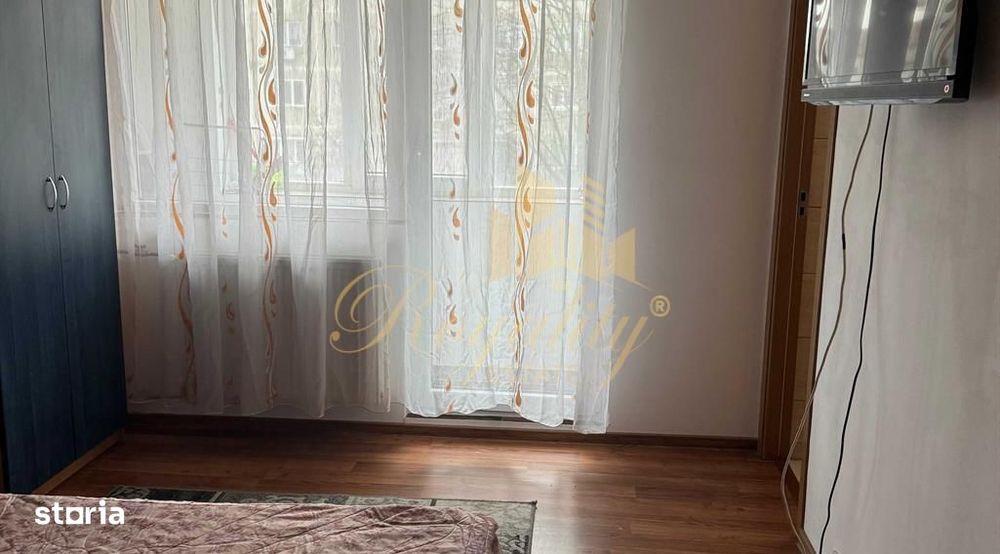 Apartament 1 camera, etaj 3, clima - Zona Lipovei