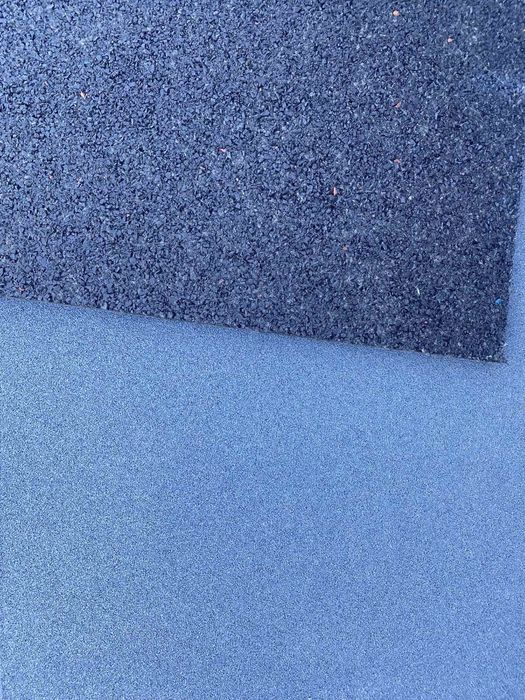 Професионална фитнес настилка с цвят