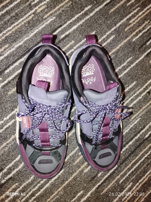 Кроссовки Termit 36 размер