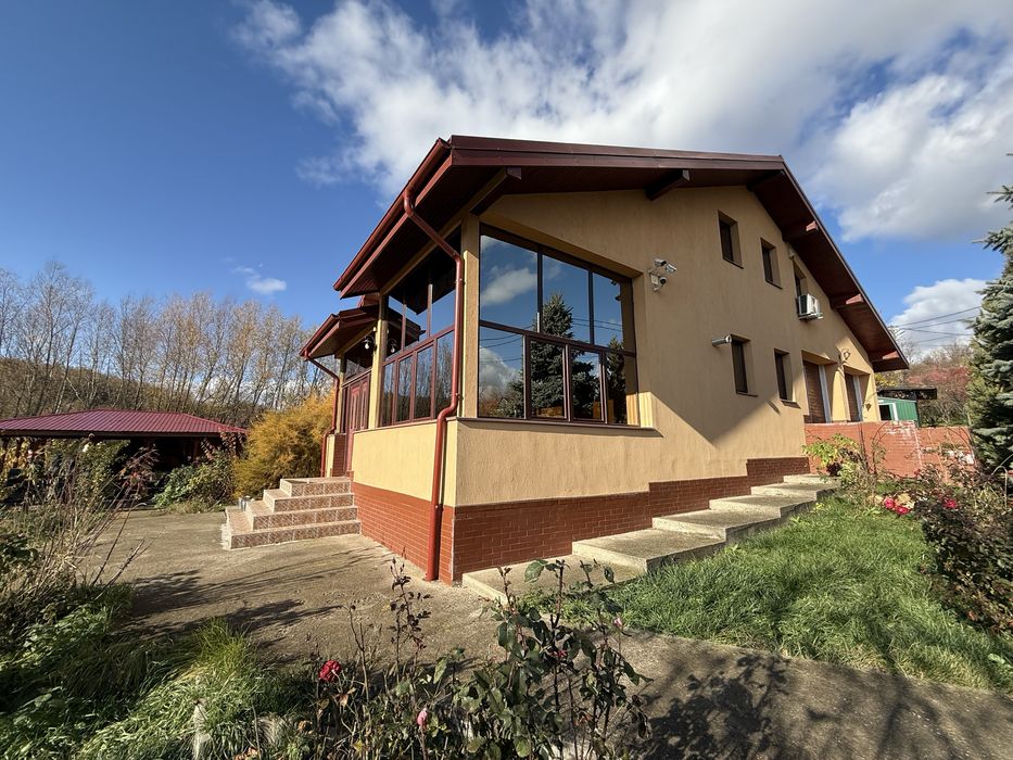 Vand vila in Gura Vaii , Girov, Neamt