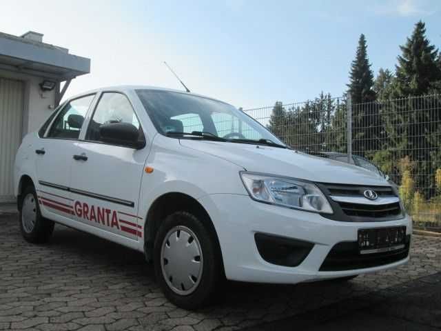 Аренда автомобилей эконом класса на выгодных условиях, также под такси