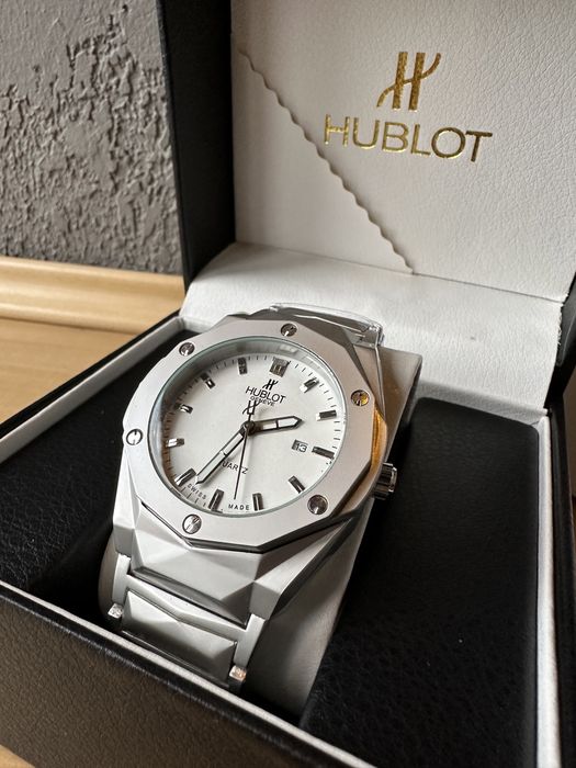 Продам часы Hublot люкс
