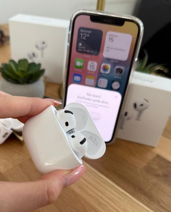 AirPods Gen.4 (Noise Cancelling)
