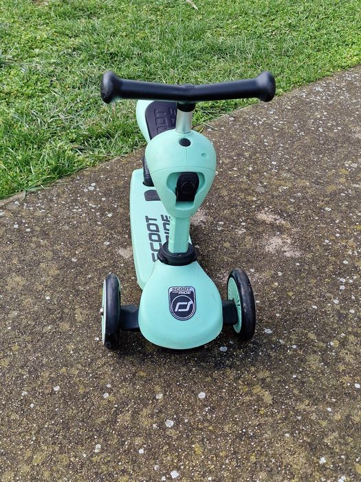 Scoot and ride  тротинетка