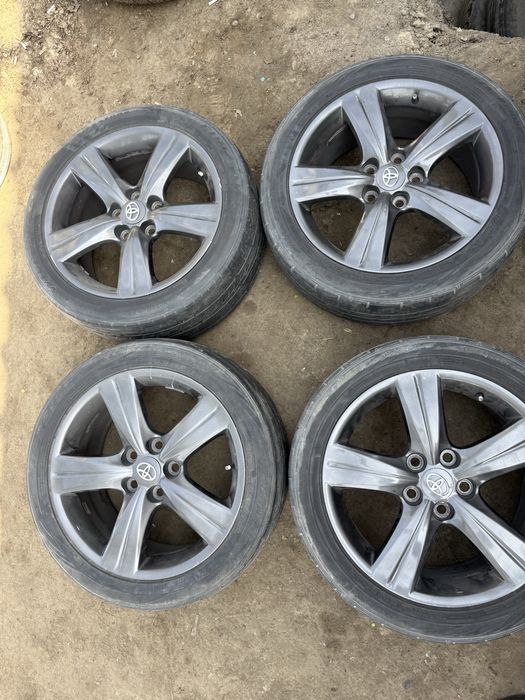 17,5,114,3 Тайота лексус