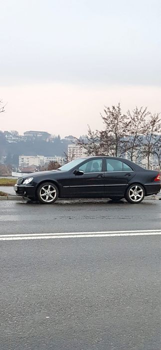 Mercedes-Benz C