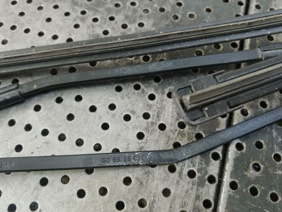 set brate stergator parbriz alfa romeo 159  60699861dx 60699859sx