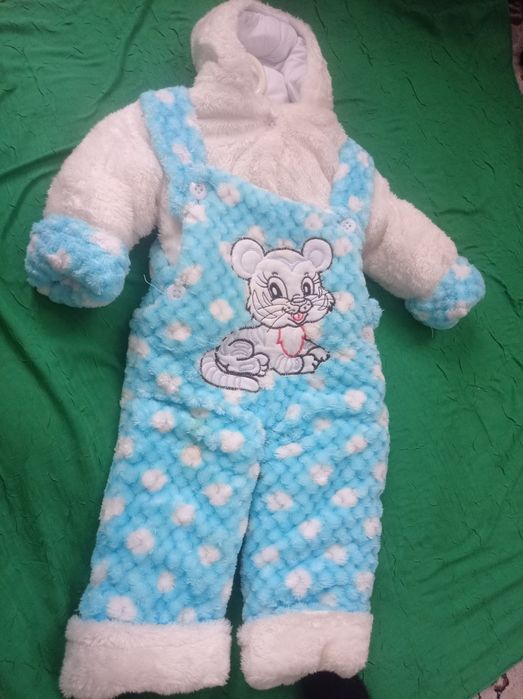 Momiq kombinzon sotiladi