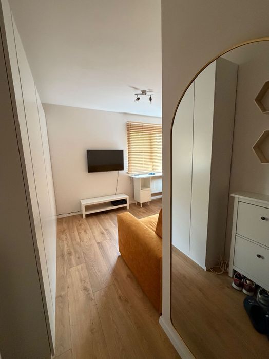 Studio (garsonieră) proaspăt renovaT