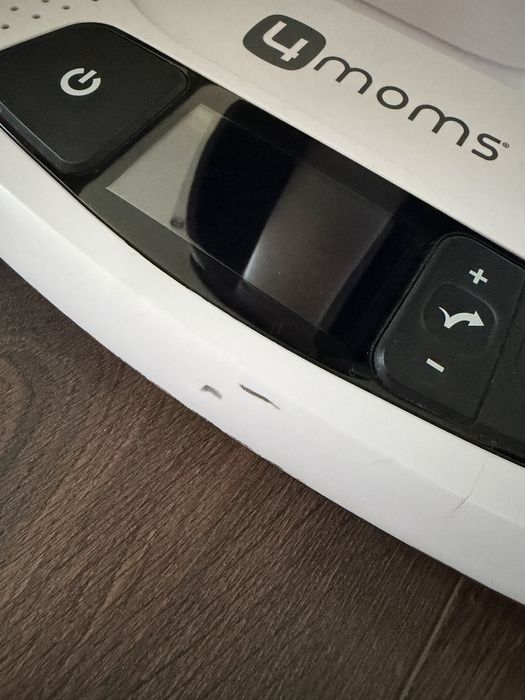 Продавам 4moms MamaRoo