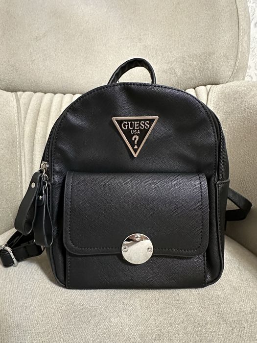 Раница   Guess