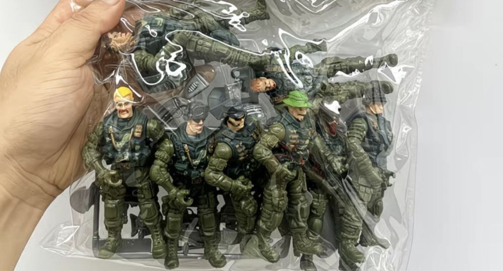 Игрушки солдаты для мальчика