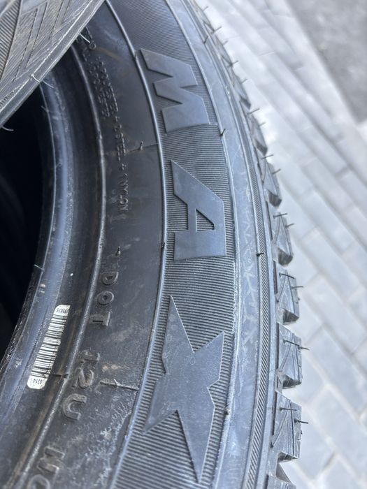Maxxis NS5 Premitra Ice Nord 17 размер