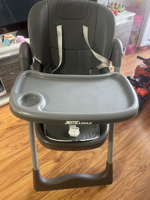 Стул для кормления