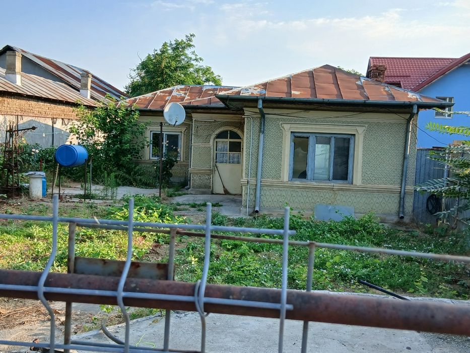 Casa de vanzare Comuna Glina