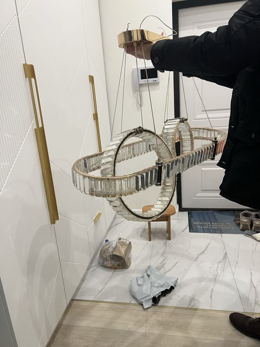 Люстра на LED лентах