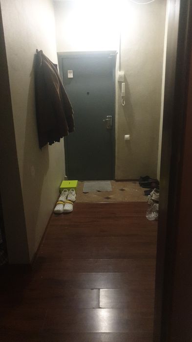 На подселение парней в трех комнатную  кв. Пишите на вотсап