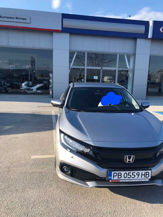 Автомобил Honda Civic 1.5 i-vtec 185 к.с