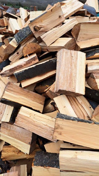 Vand Lemne de Foc Lichidare de Stoc