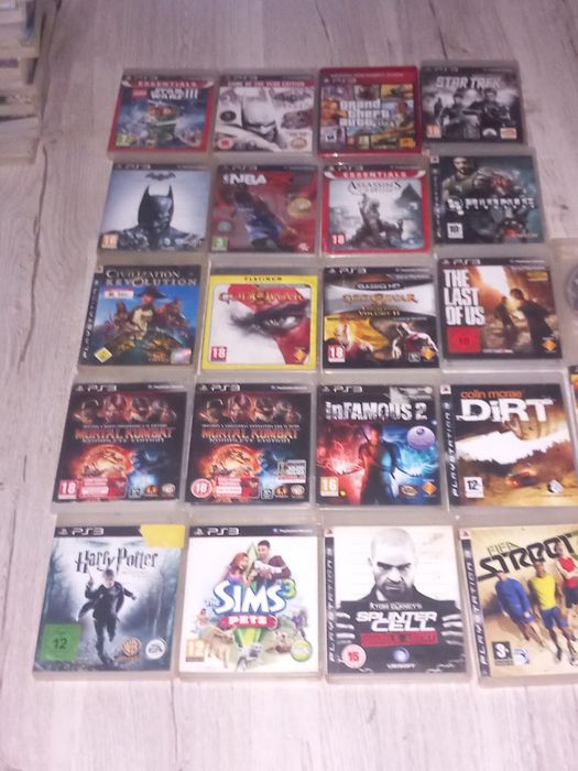 PS 3 modat cu hen + 55 jocuri