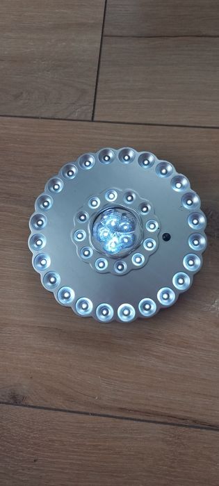 Фонарик подвесной, светодиодный.