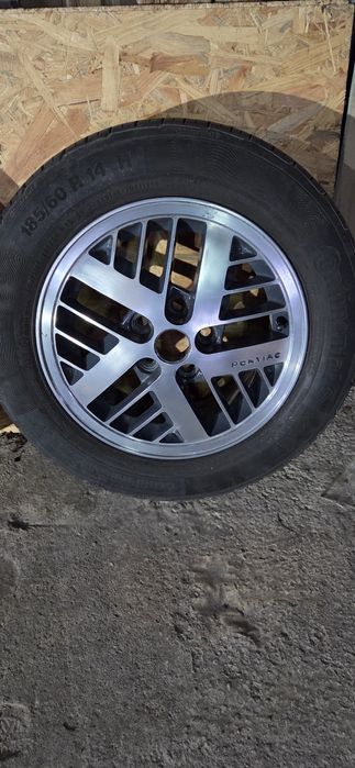 PONTIAC оригинални джанти със гуми 185/60/14 6J×14 ET45 5×100 цо57,1