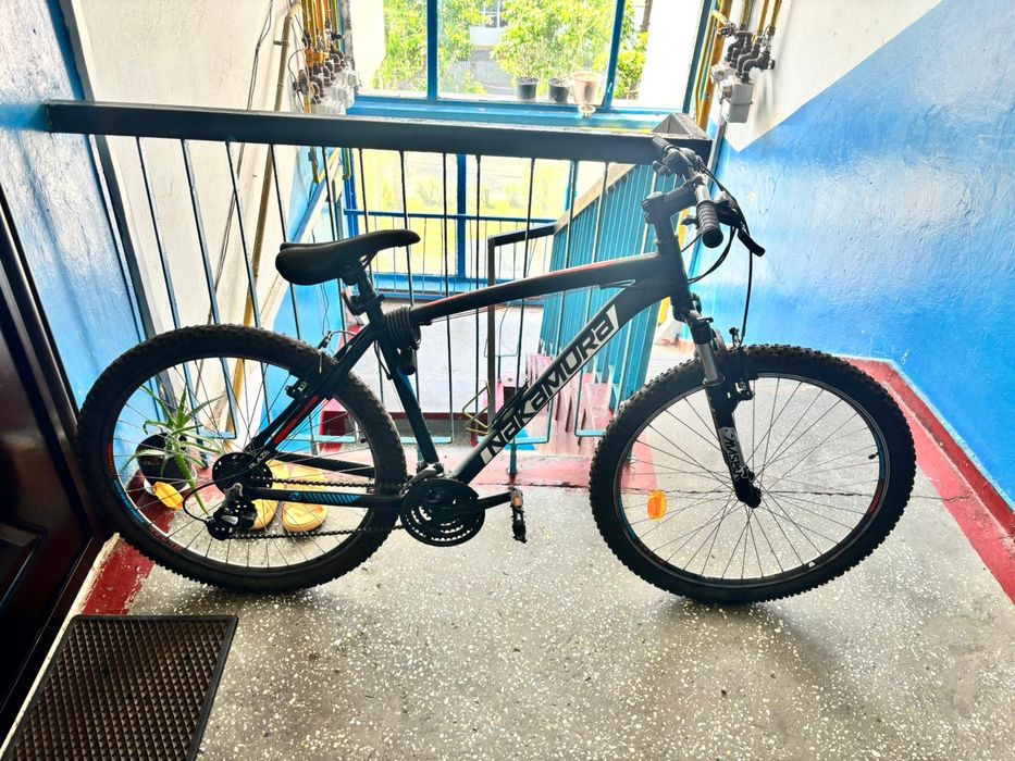 Vând bicicleta de adulți,in stare foarte bună.