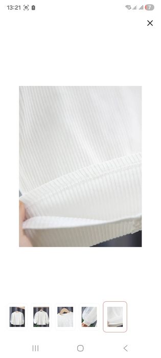 Продам детскую блузку новая