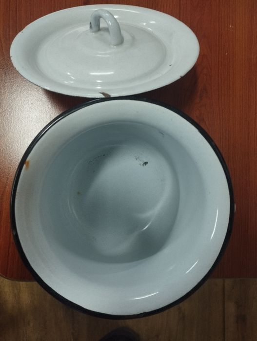 Продам горшок детский