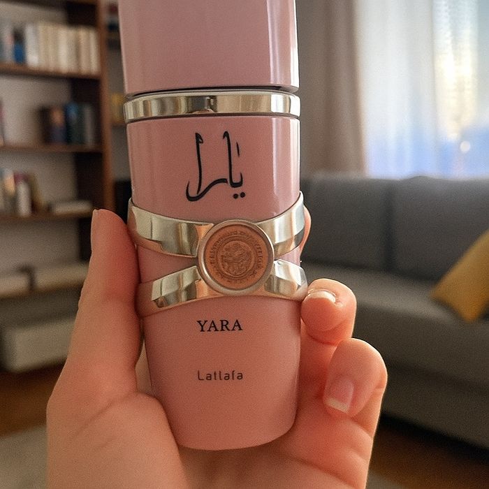 Дамски арабски парфюм Lattafa Yara for Women Eau de Parfum Spray 100 m