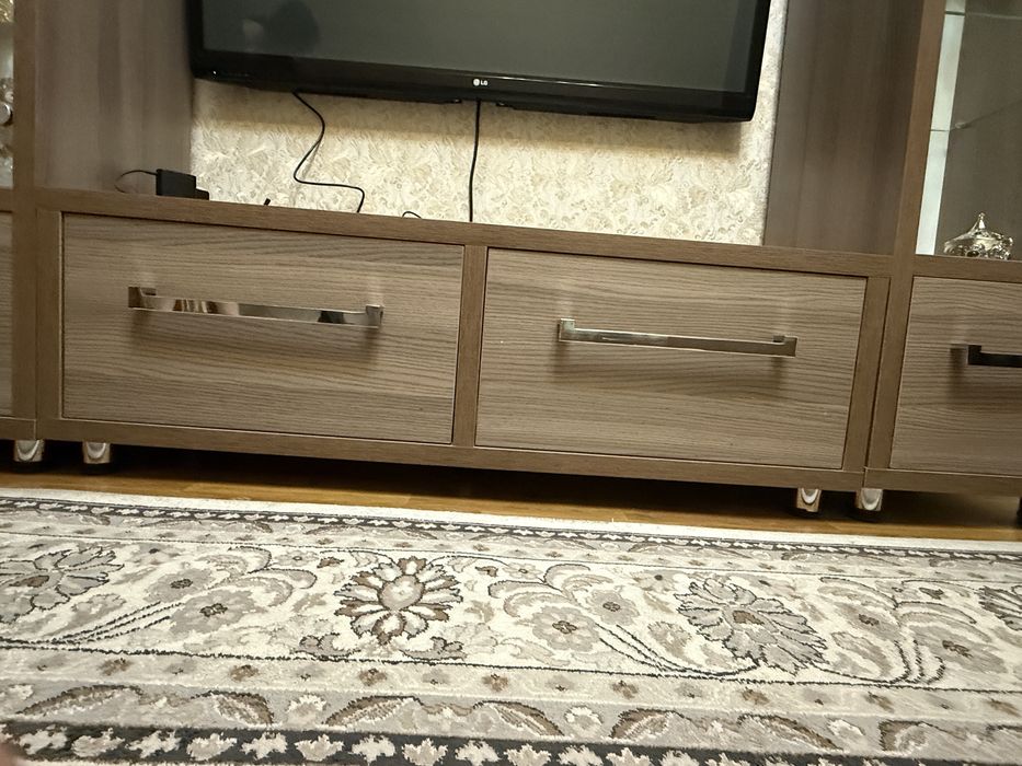 качественная стенка для гостинной