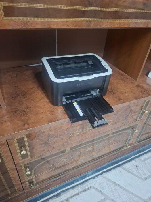 Лазерный принтер Samsung ML-1660