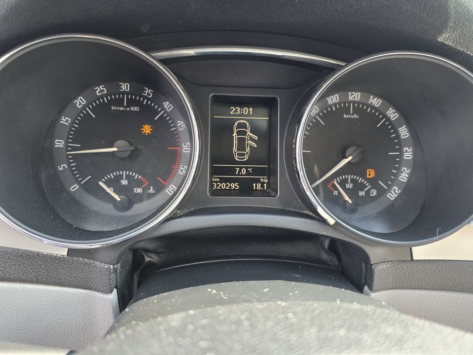 Vand skoda fabia superb