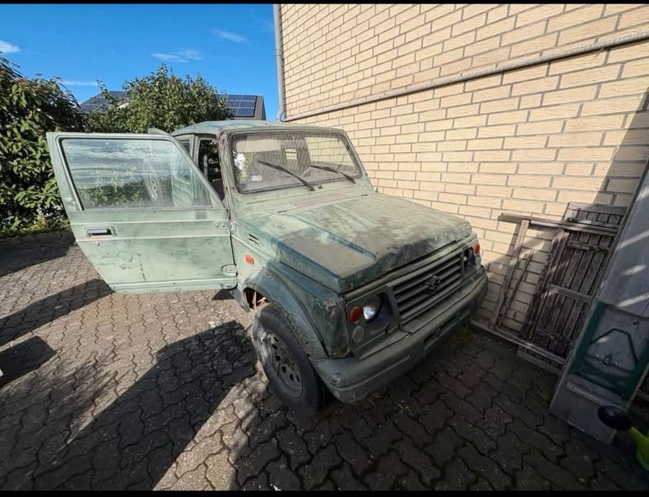 Dezmembrez Suzuki Samurai diesel Renault