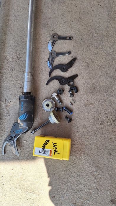 foarfeci pneumatice pomi
