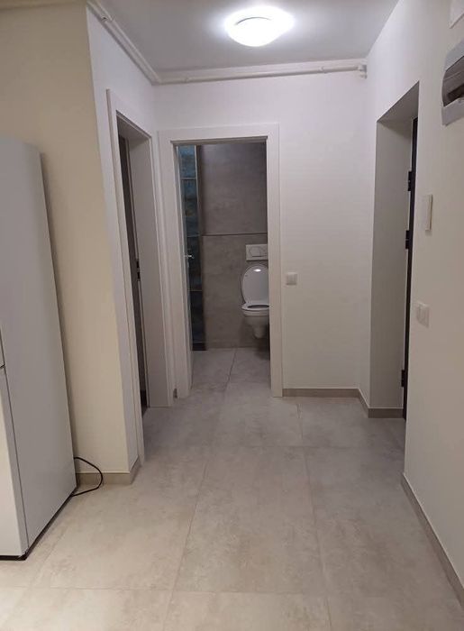Inchiriez apartament  cu 2 camere