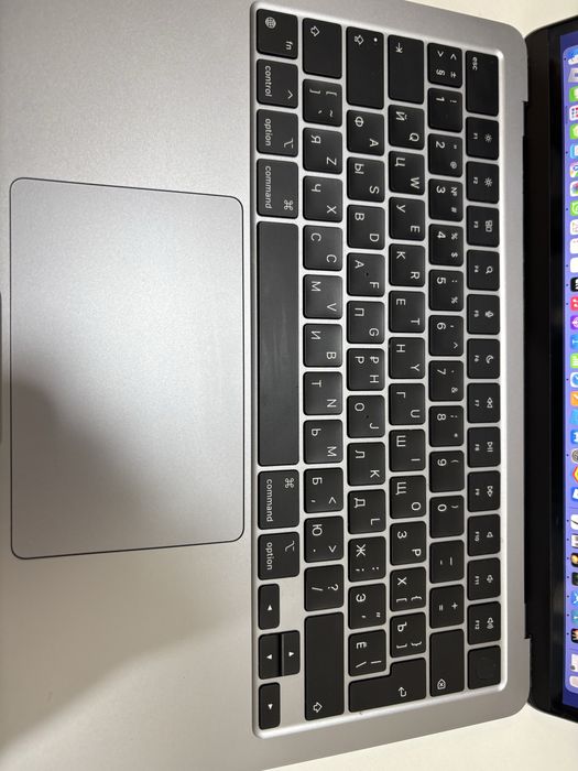 MacBook Air m2 (2022)
