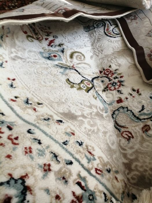 Продам новый ковер