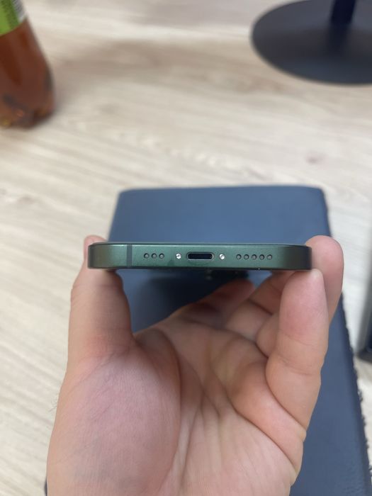 Продается iphone 13